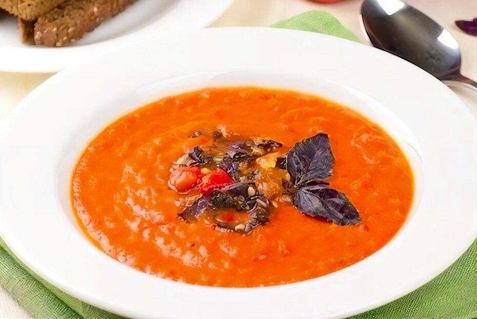 Нежный суп-пюре из помидоров для легкого ужина