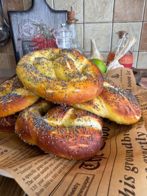 Вкусный маковый брецель: пошаговый рецепт