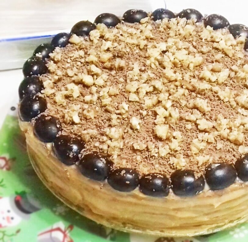 Классика на столе: как приготовить восхитительный медовый торт