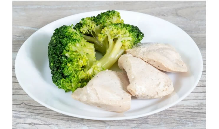 Индейка на пару: полезный рецепт с овощами