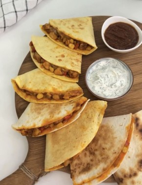 Как приготовить домашнюю кесадилью за 20 минут