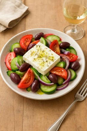 Греческий салат: вкус, который подарит вам солнечное настроение