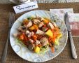 Вкусный салат с курицей и манго, который стоит попробовать