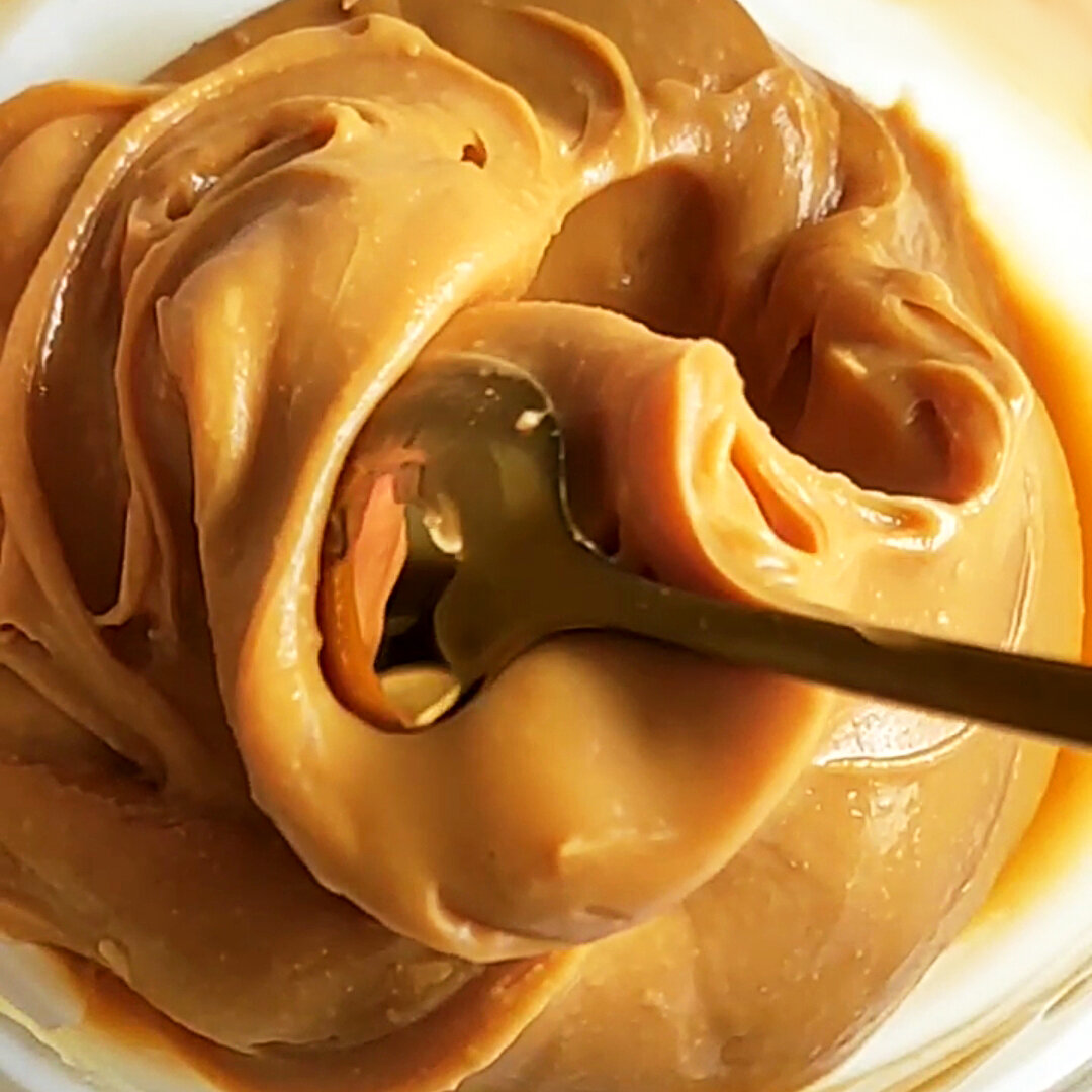 Нежная кето-карамель без сахара: простой рецепт для сладкоежек