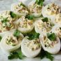 Фаршированные яйца с ветчиной: простой и вкусный рецепт