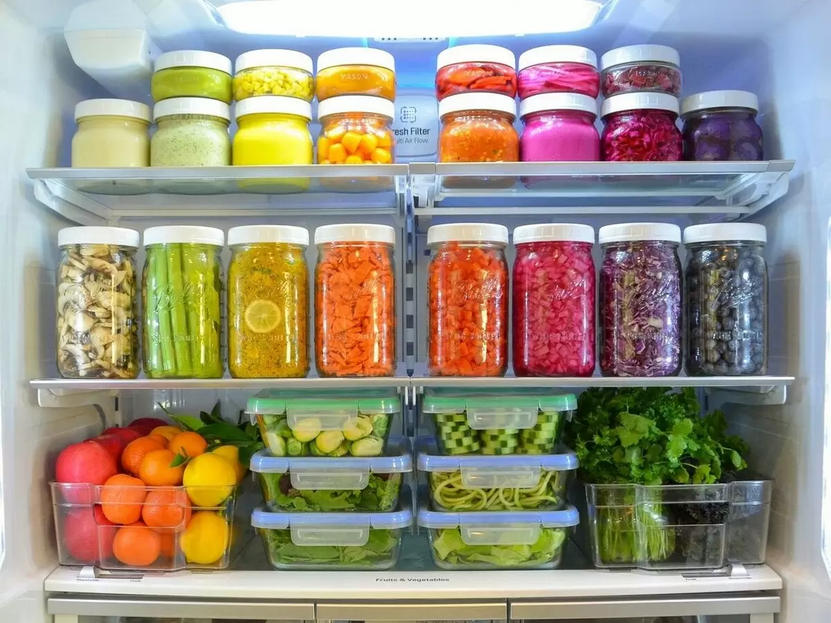 Как сохранить продукты дома: секреты долгого хранения