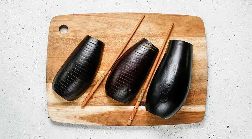 Тушеные баклажаны с фаршем: легкий рецепт для любителей овощей