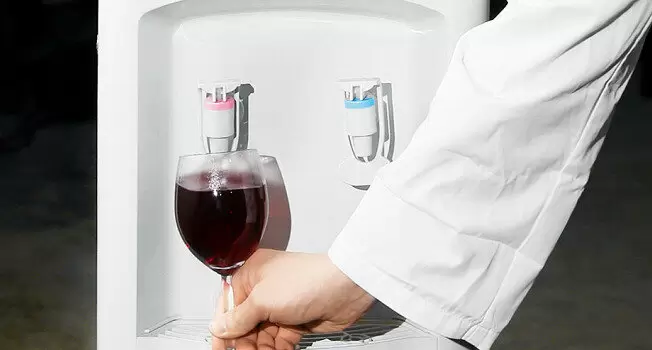 Как приготовить глинтвейн в кулере для всей команды